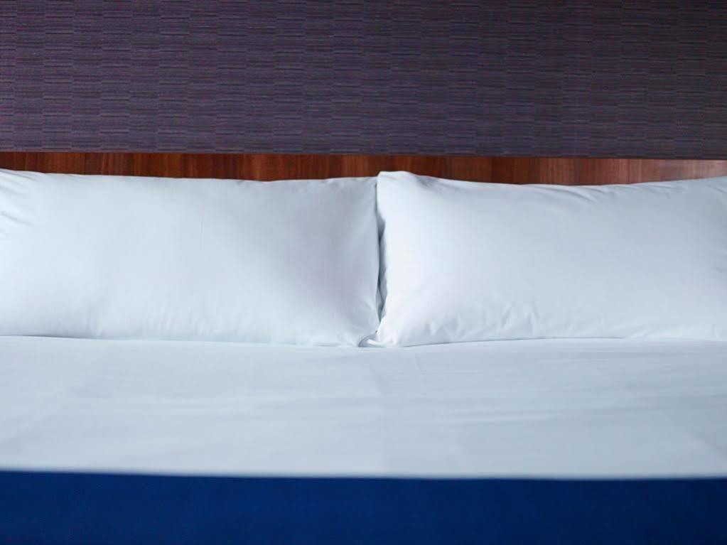 Holiday Inn Express Lille Centre By Ihg Kültér fotó
